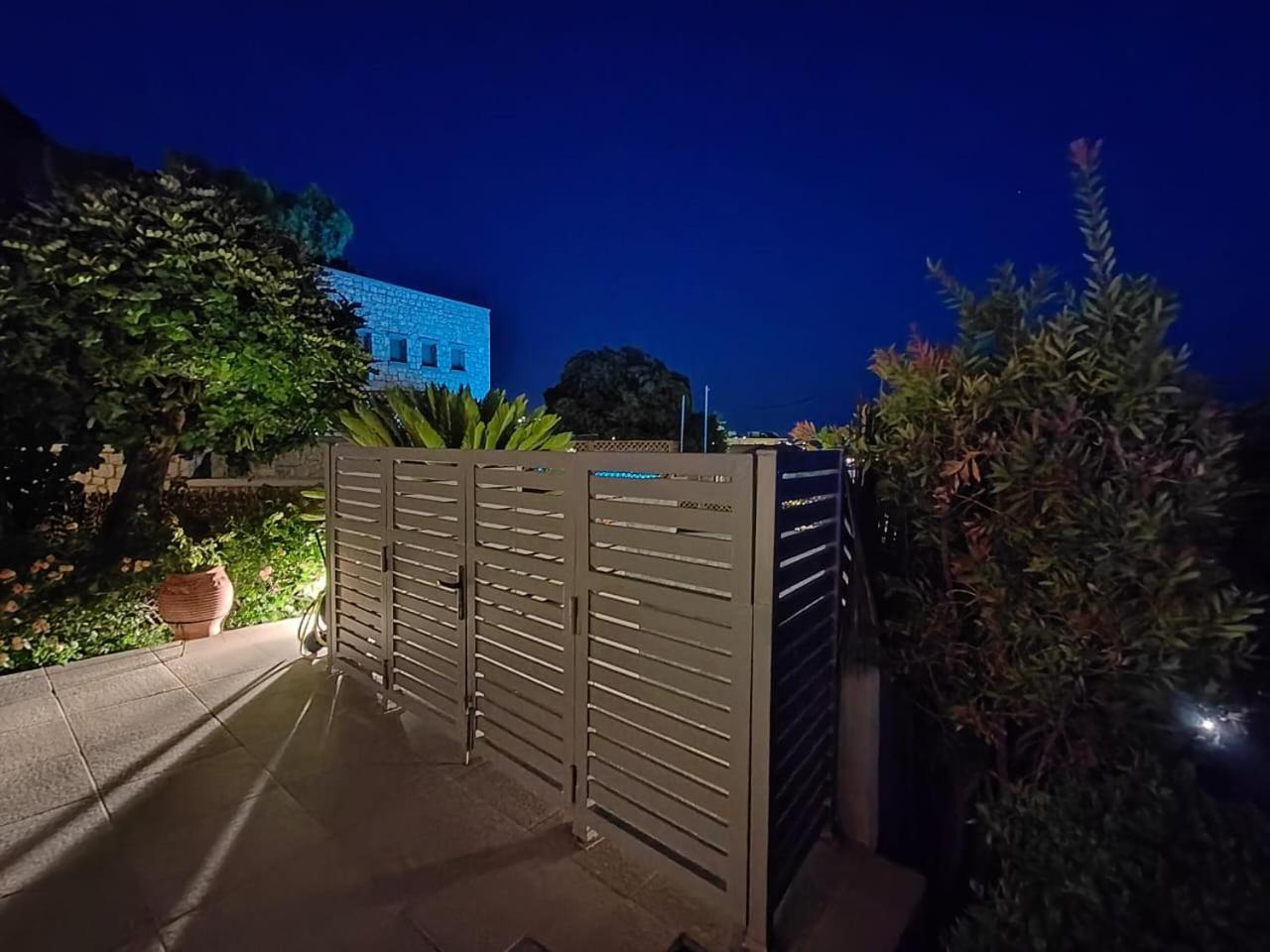Villa Costamare - Enjoy Lazy Days On The Private Pool-Jacuzzi Pefki Buitenkant foto